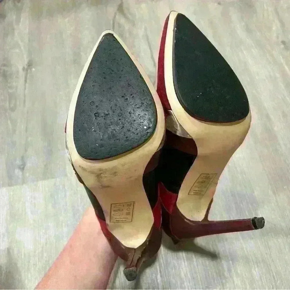 GX By Gwen Stefani Kameko Suede Heels - Picture 12 of 12